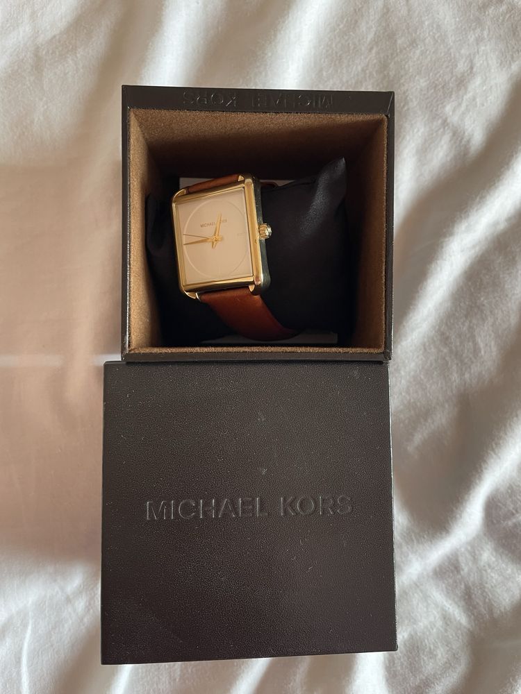 Michael kors cea