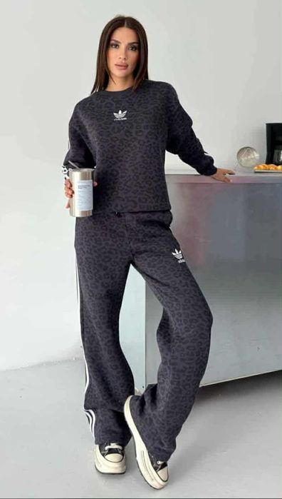 Ватирани дамски екипи