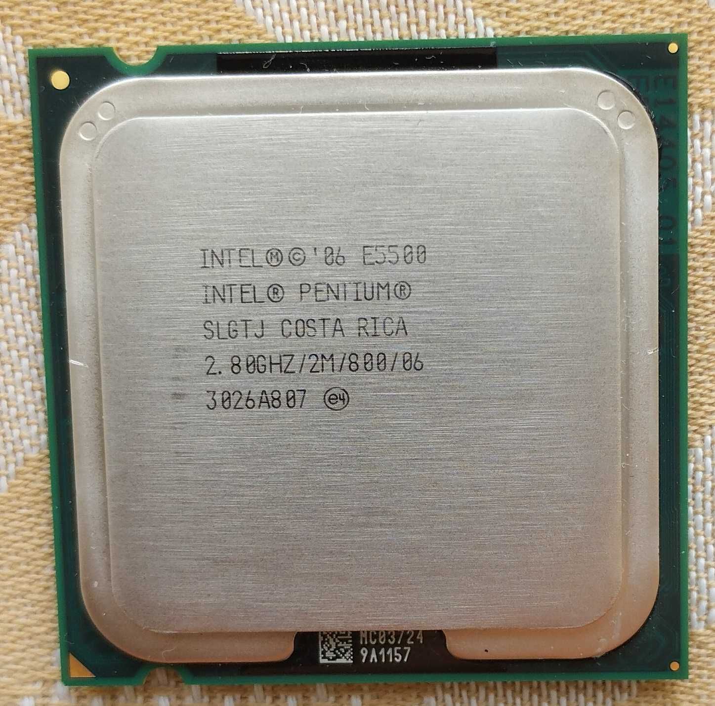 Процесор CPU Intel Pentium G4400 3.3 MHz LGA1151 Socket 1151 Skylake S