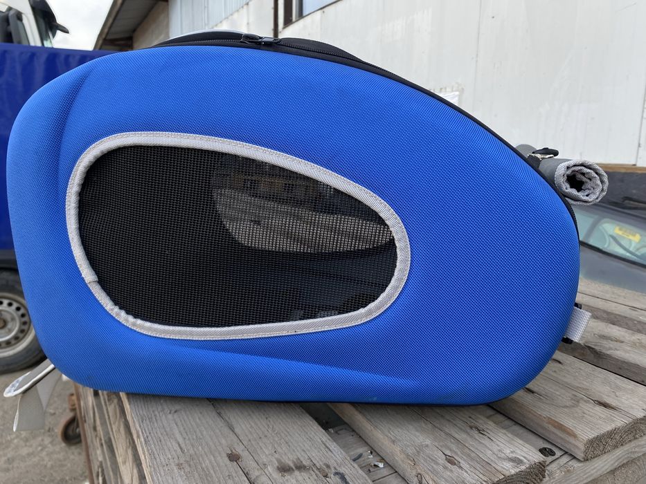 Cusca , cutie , rucsac transport pe roti pisica/caine