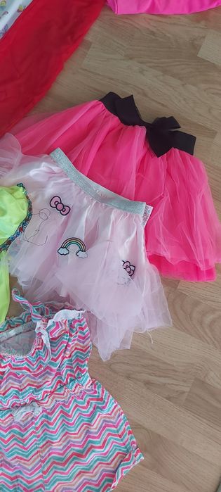 Lot haine fetite 3-4 ani