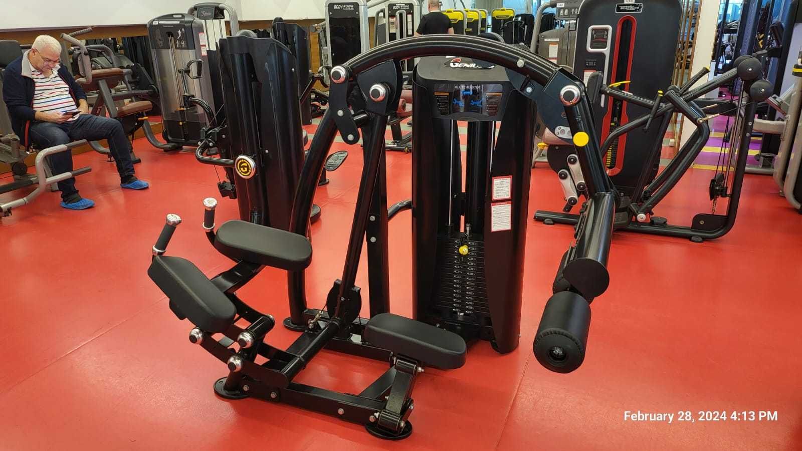 Aparat fitness OEM Hoist - Glute master