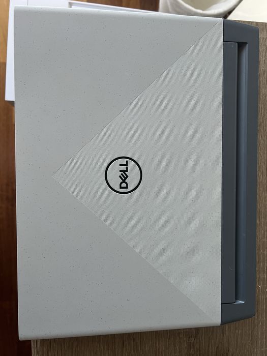 Laptop gaming dell g15 5515,nvidia geforce RTX 3060