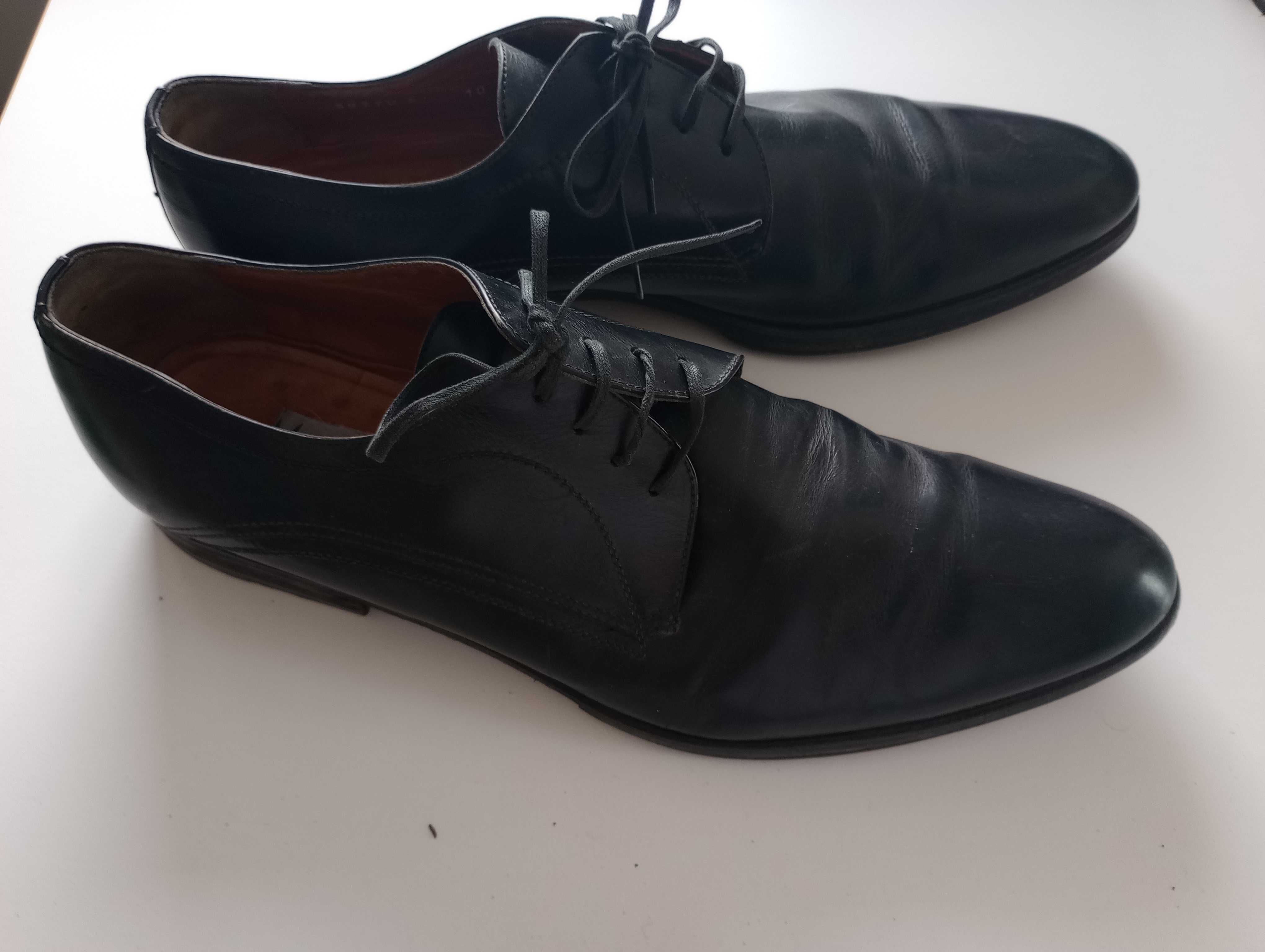 Оригинални мъжки официални обувки Moreschi