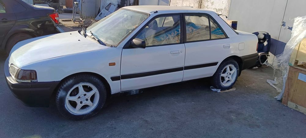 продам мазда 323