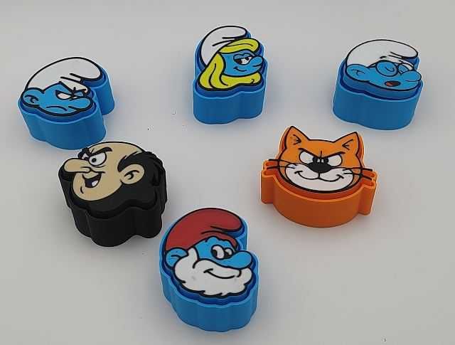 Set de 6 Clickere cu Strumfi – Distracție pentru cei mici!