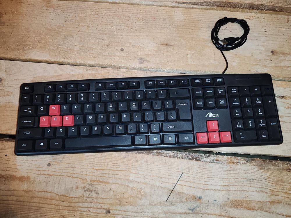 Set: Tastaturi cu mufa Usb utilizate + Mouse