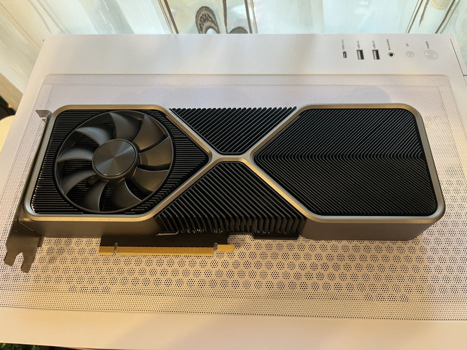 Placa video Nvidia RTX 3080 FE - Founders Edition