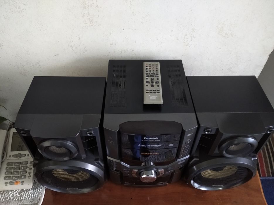 Просто музыкальный центр панасоник