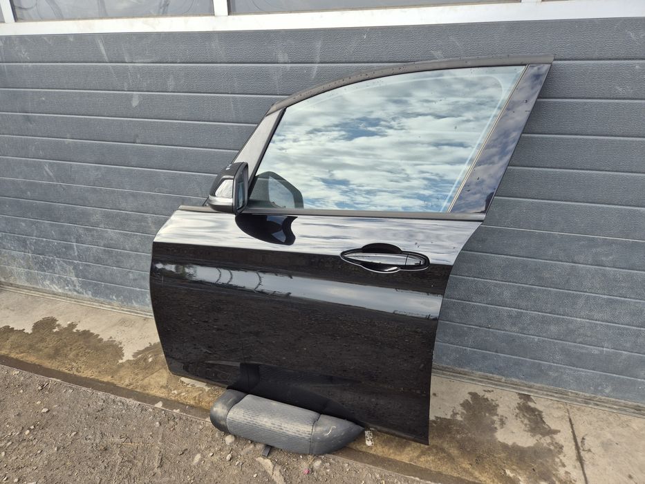 Usa stanga fata bmw f45 facelift 2018 cod culoare 668 negru an 2019