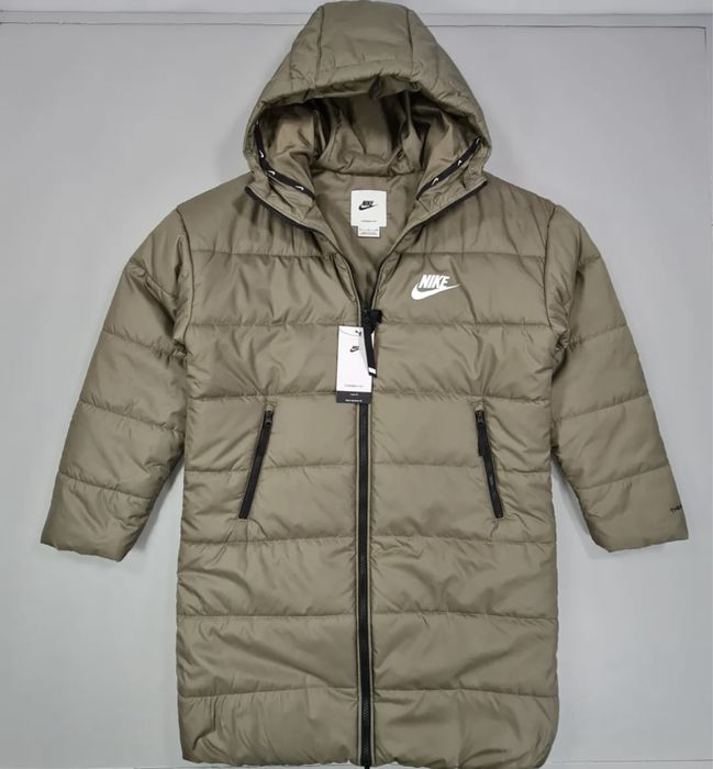Nike яке НОВО