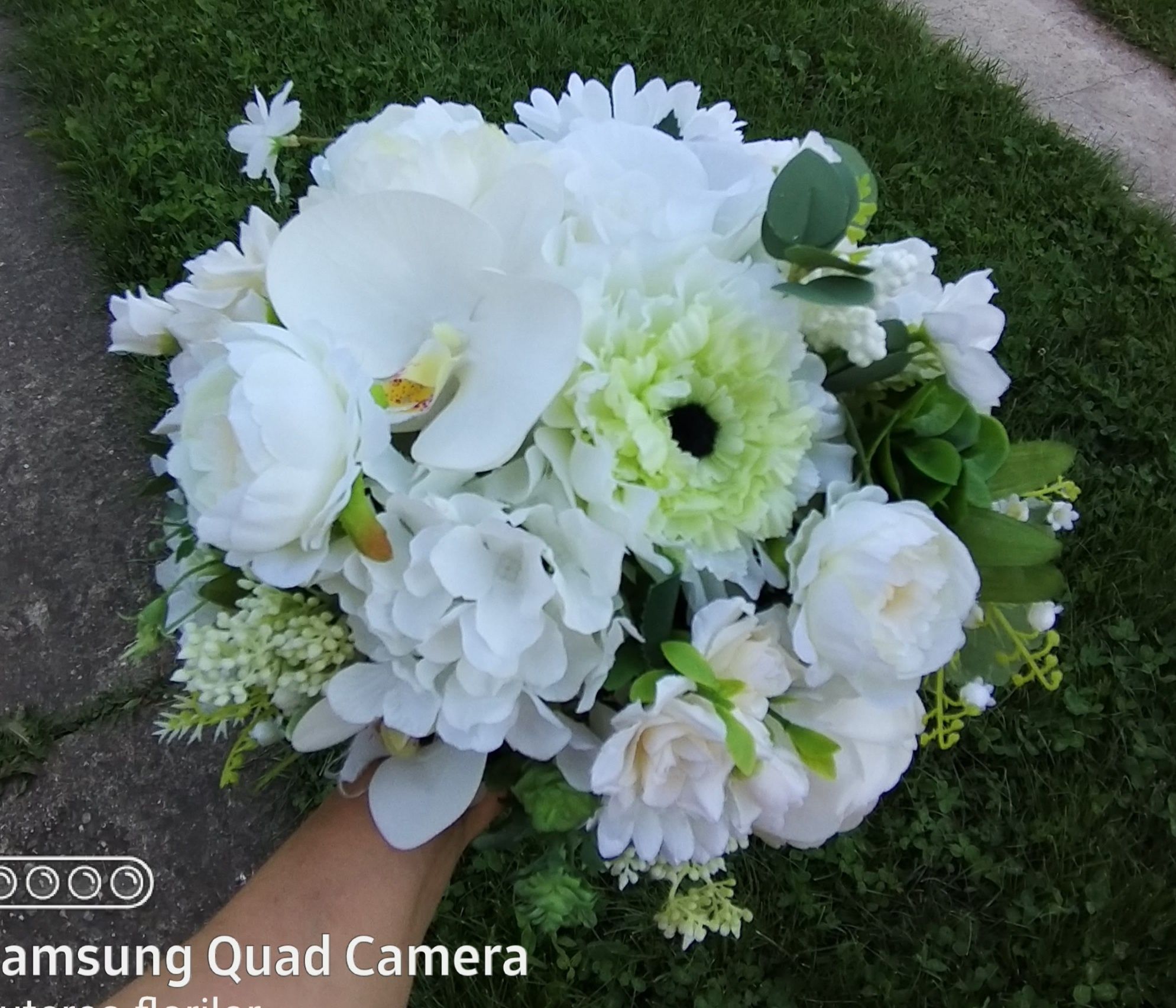 Buchete nunta din flori artificiale