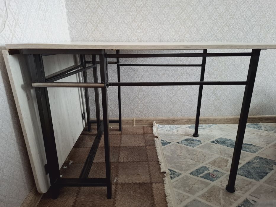 Срочго продам стол
