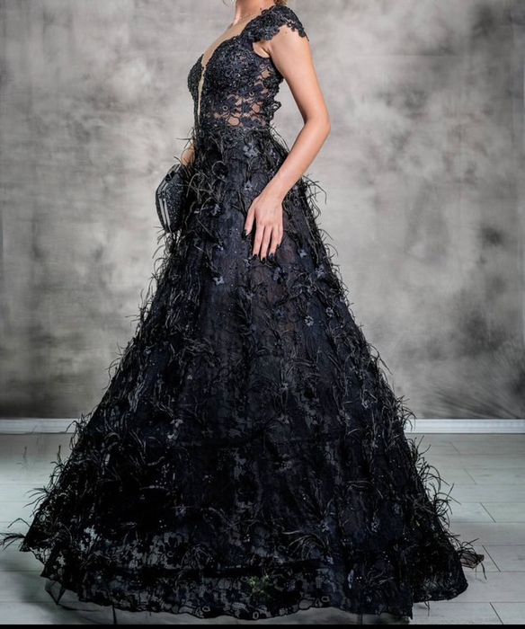 БАЛНА РОКЛЯ stoyan radichev