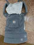 Sistem de purtare Ergobaby
