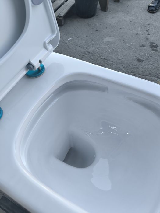 Сантехника в ассортименте