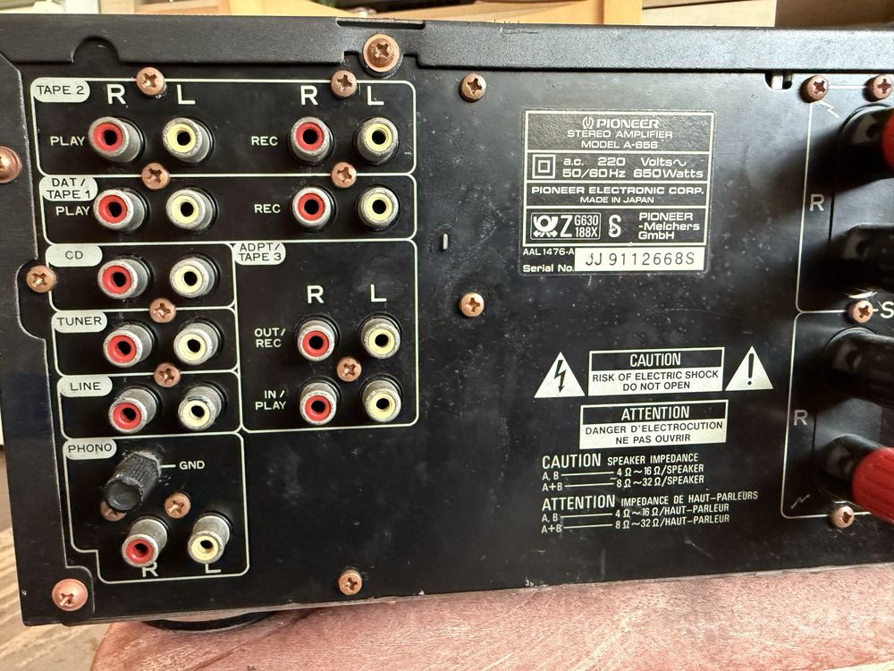 Pioneer A-656 Стерео усилвател