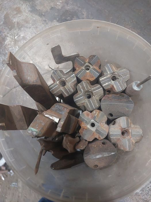 Коронки и резцы в хорошем состоянии