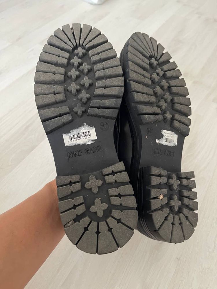 Кожаные лоферы Nine west