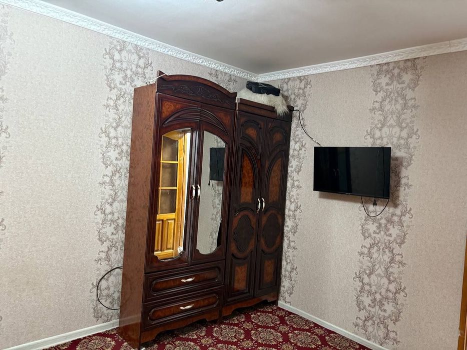 Sentralniy aptekani orqasodan 2 xonali kv ijaraga beriladi