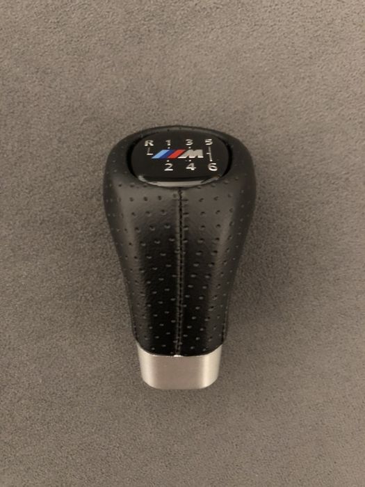 Nuca schimbator scurta perforata BMW M seria 1 3 5 6 E60 E90 E92 X1 X3