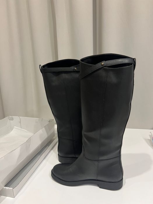 Дамски ботуши до коляното