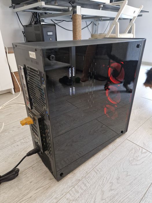 Unitate PC pentru editare video