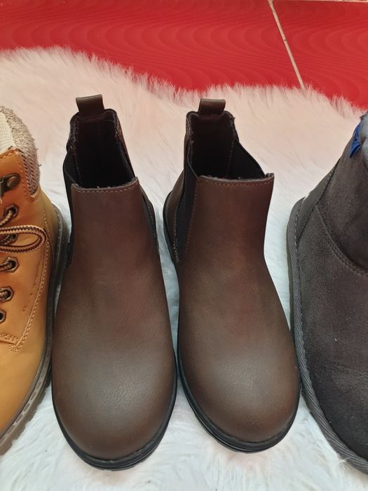 Ghete marimea 28 - 29