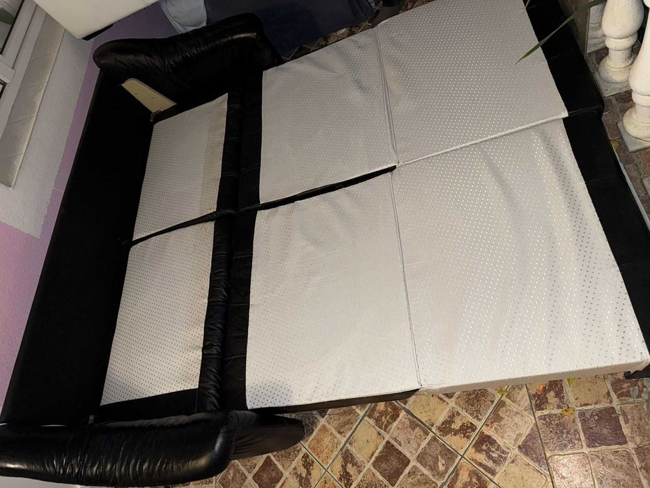 Canapea din piele naturală extensibilă