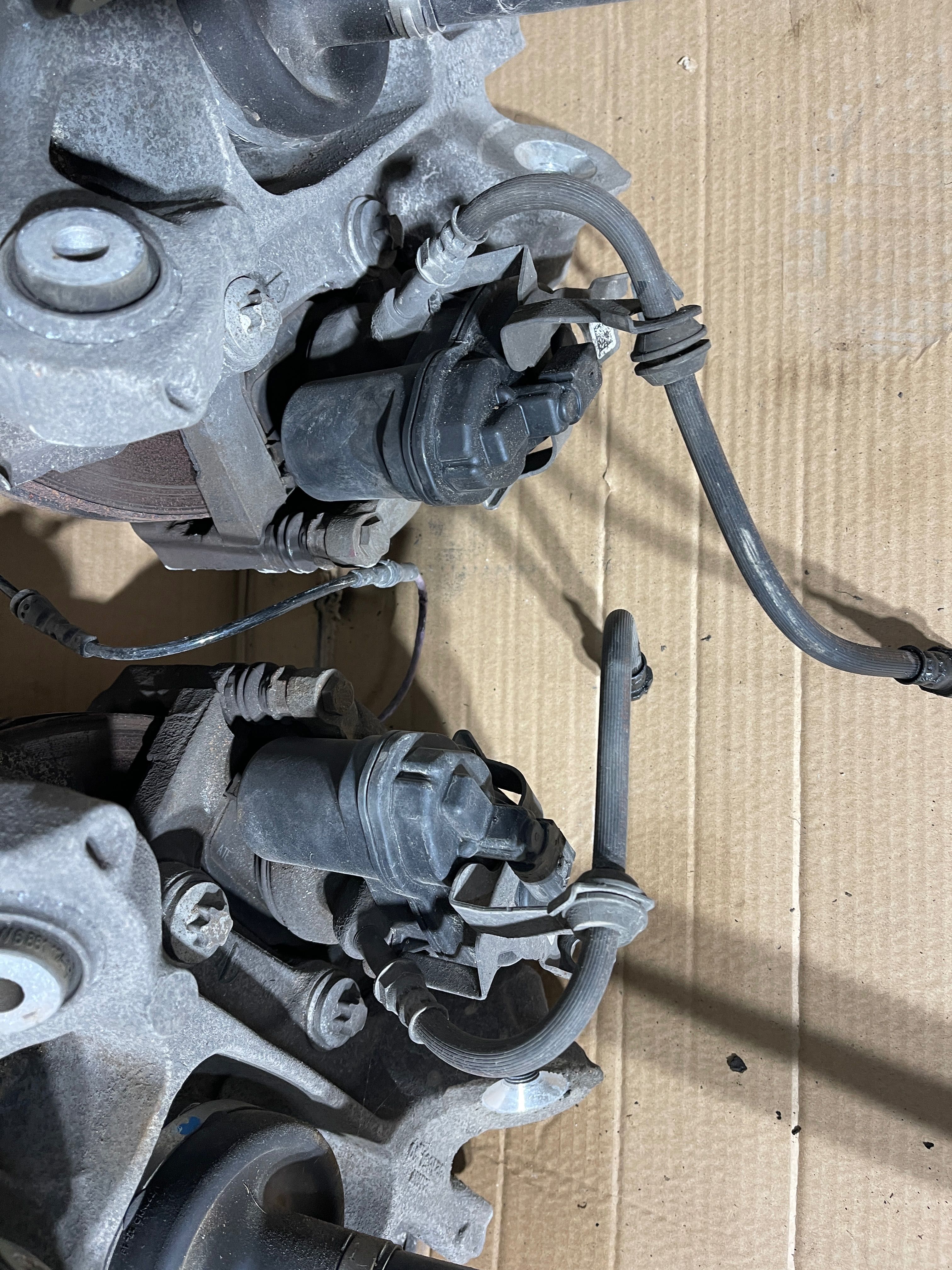 Fuzeta Planetara Etrier electric spate BMW Seria 5 G31/30