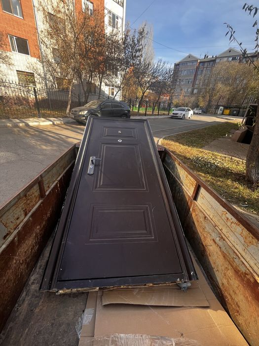 Дверь входная металлическая
