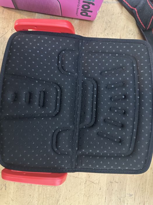 Scaun auto portabil pentru copii Mifold grab and go boster