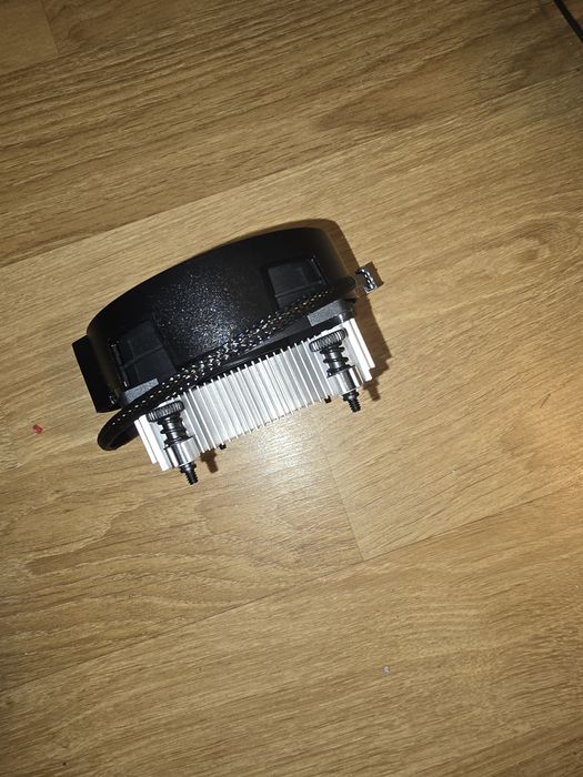 Cooler AMD stock, compatibil AM4, ventilator și radiator