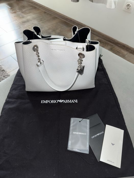 Чанта Emporio Armani бяла/сива