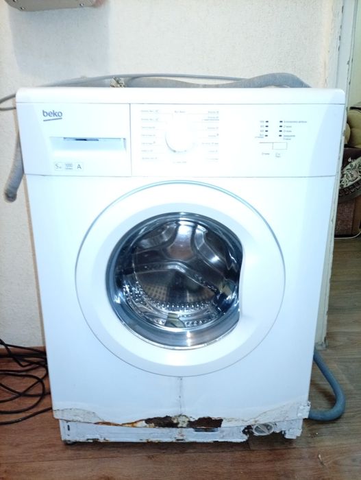 Стиральная машинка автомат