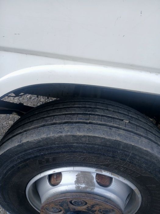 Isuzu sotiladi xolati yaxshimisiz xolatda