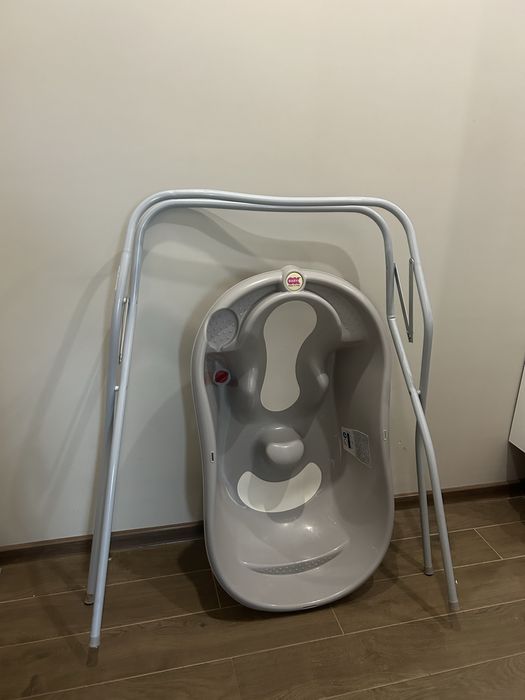 Бебешка вана със стойка OKbaby