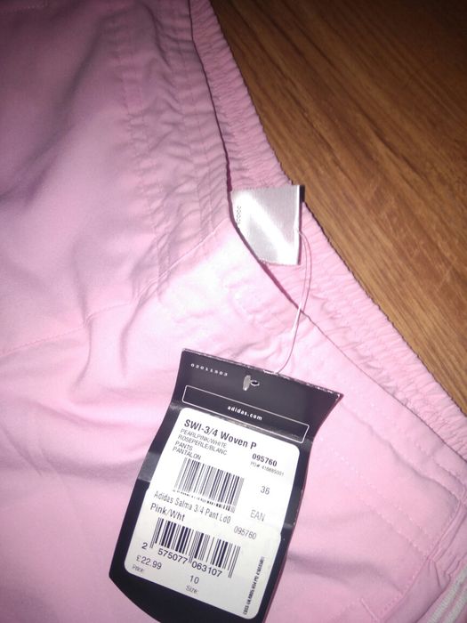 Pantaloni trei sferturi de damă Adidas mărimea S