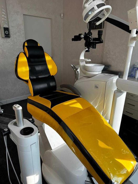 Стоматологическая установка  б/у Дипломат Lux 2011 года