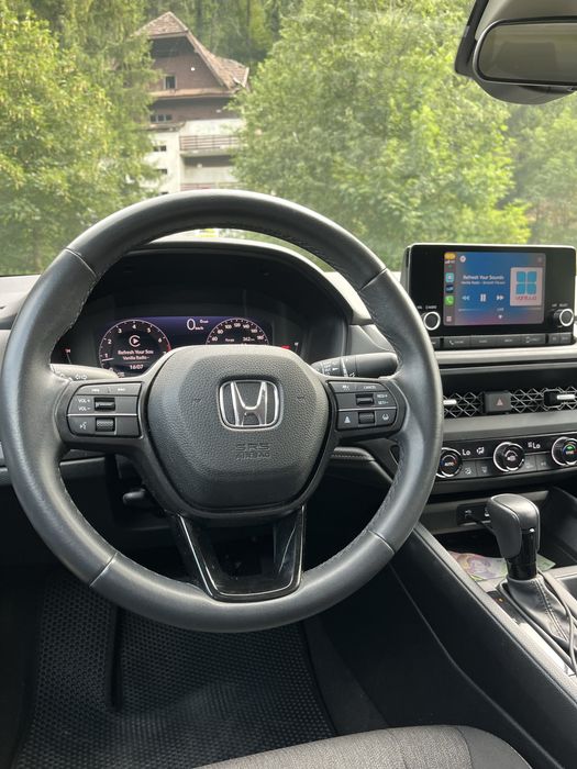 Honda Accord 2023