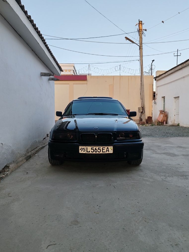 BMW 325I холати зўр