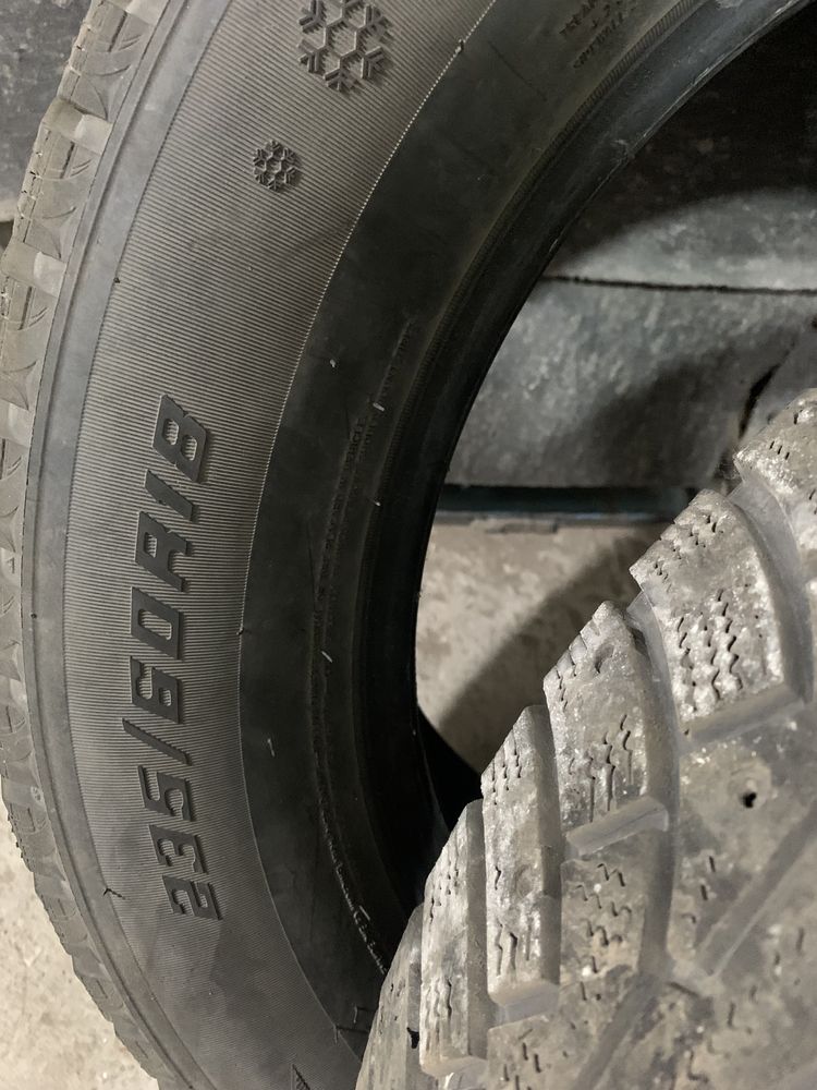 Продам автошины 235/60 R18