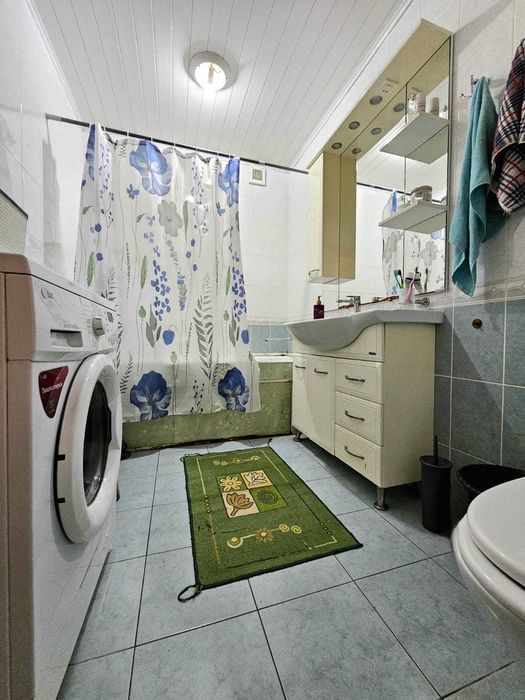 продается дом Тепличная