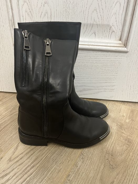 Ботинки разные в отличном состоянии