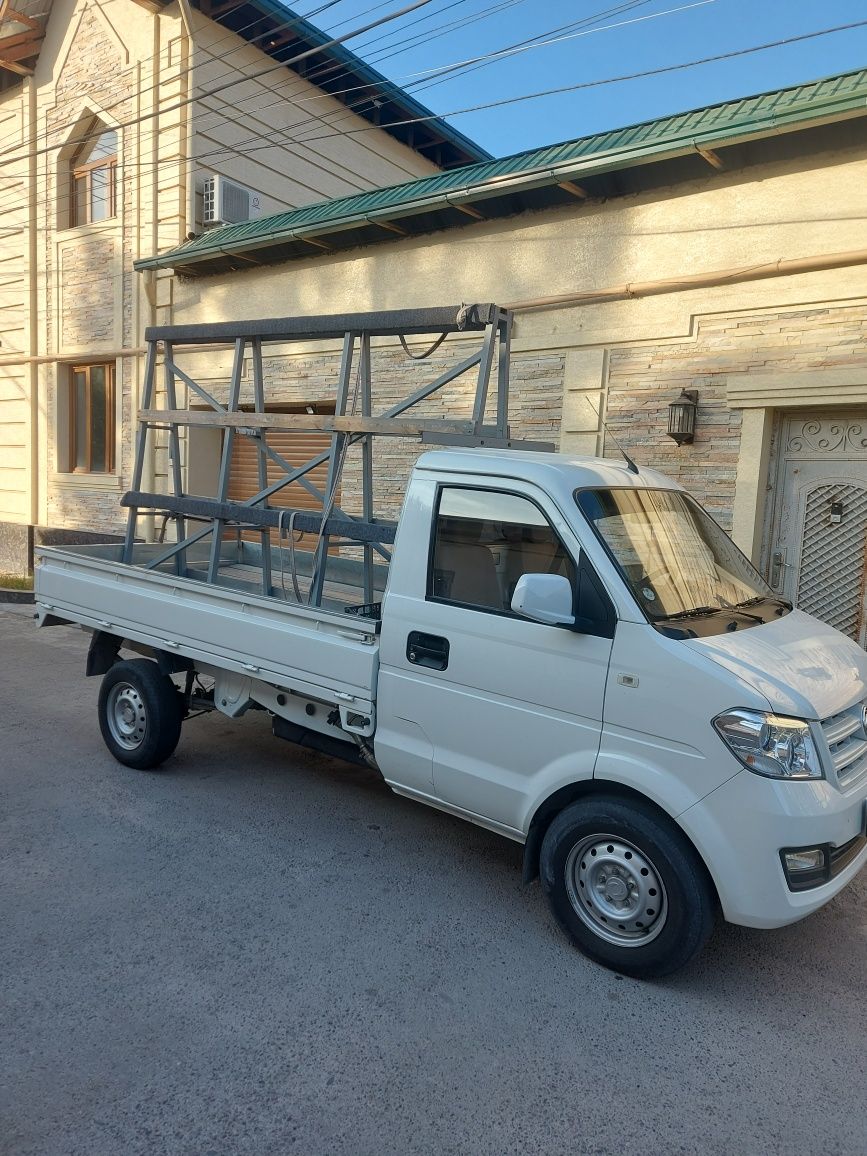 Продаётся мини грузовик DONGFENG