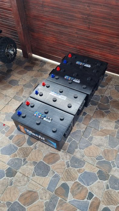 Baterie  auto 12V Macht