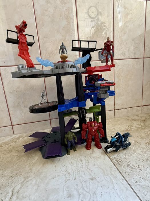 Cartier general Avengers/Marvel