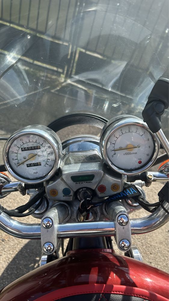 Yamaha Virago xv750