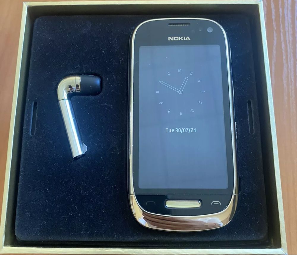 Nokia Oro- 18к златно покритие, уникат!
