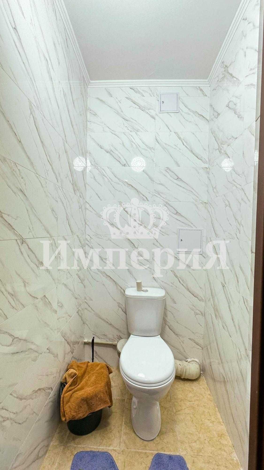 Продается 2 ком. кв. в 6 мкр.